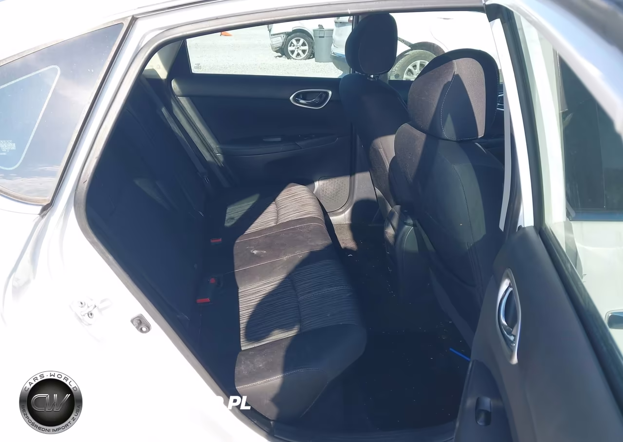 2018 Nissan Sentra Sv VIN:3N1AB7AP3JL637166 - 8