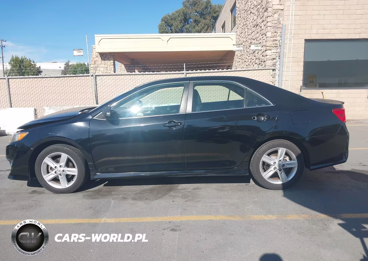 2013 Toyota Camry Se VIN:4T1BF1FK0DU225809 - 15