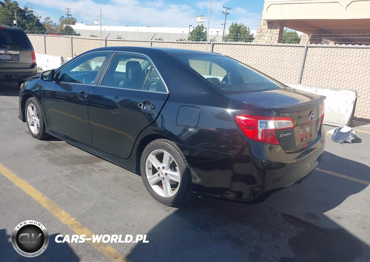 2013 Toyota Camry Se VIN:4T1BF1FK0DU225809 - 3