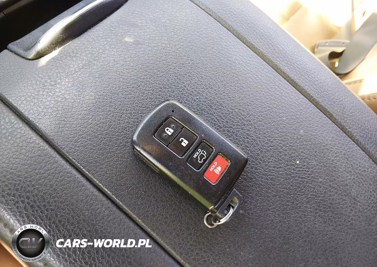 2019 Toyota Highlander Limited VIN:5TDDZRFH8KS947053 - 11