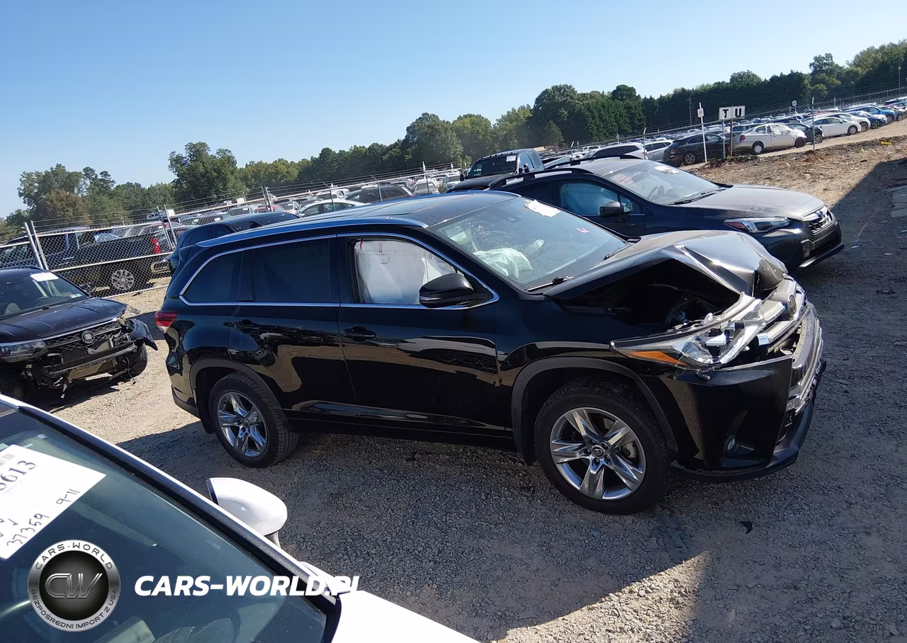 2019 Toyota Highlander Limited VIN:5TDDZRFH8KS947053 - 13