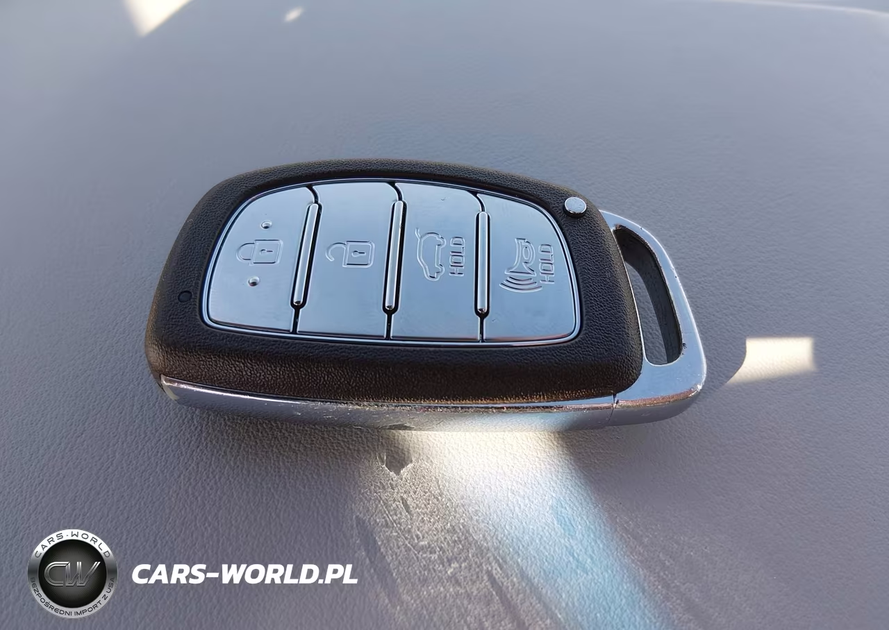 2020 Hyundai Ioniq Hybrid Blue VIN:KMHC65LC6LU233193 - 11