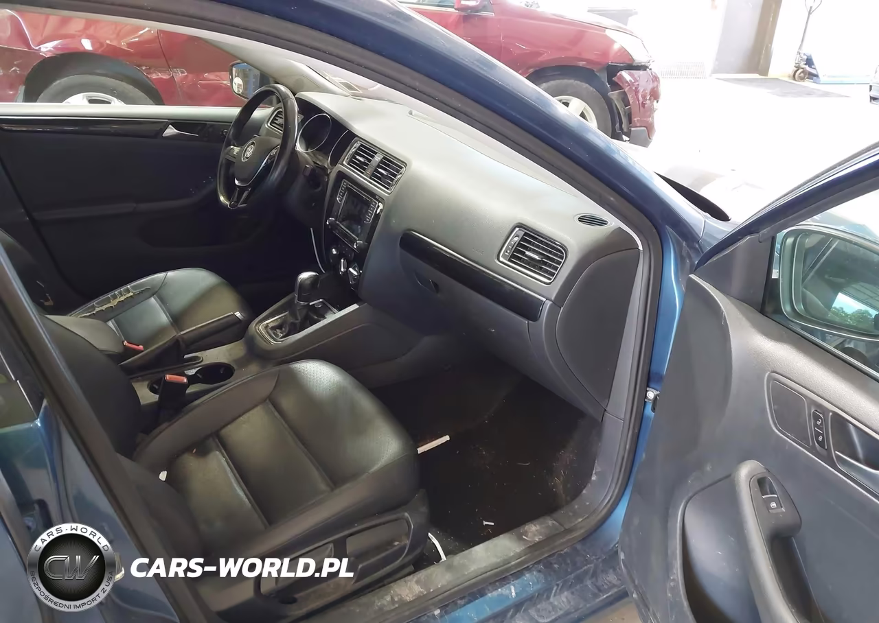 2016 Volkswagen Jetta 1.8T Sel VIN:3VWL17AJ2GM371966 - 5