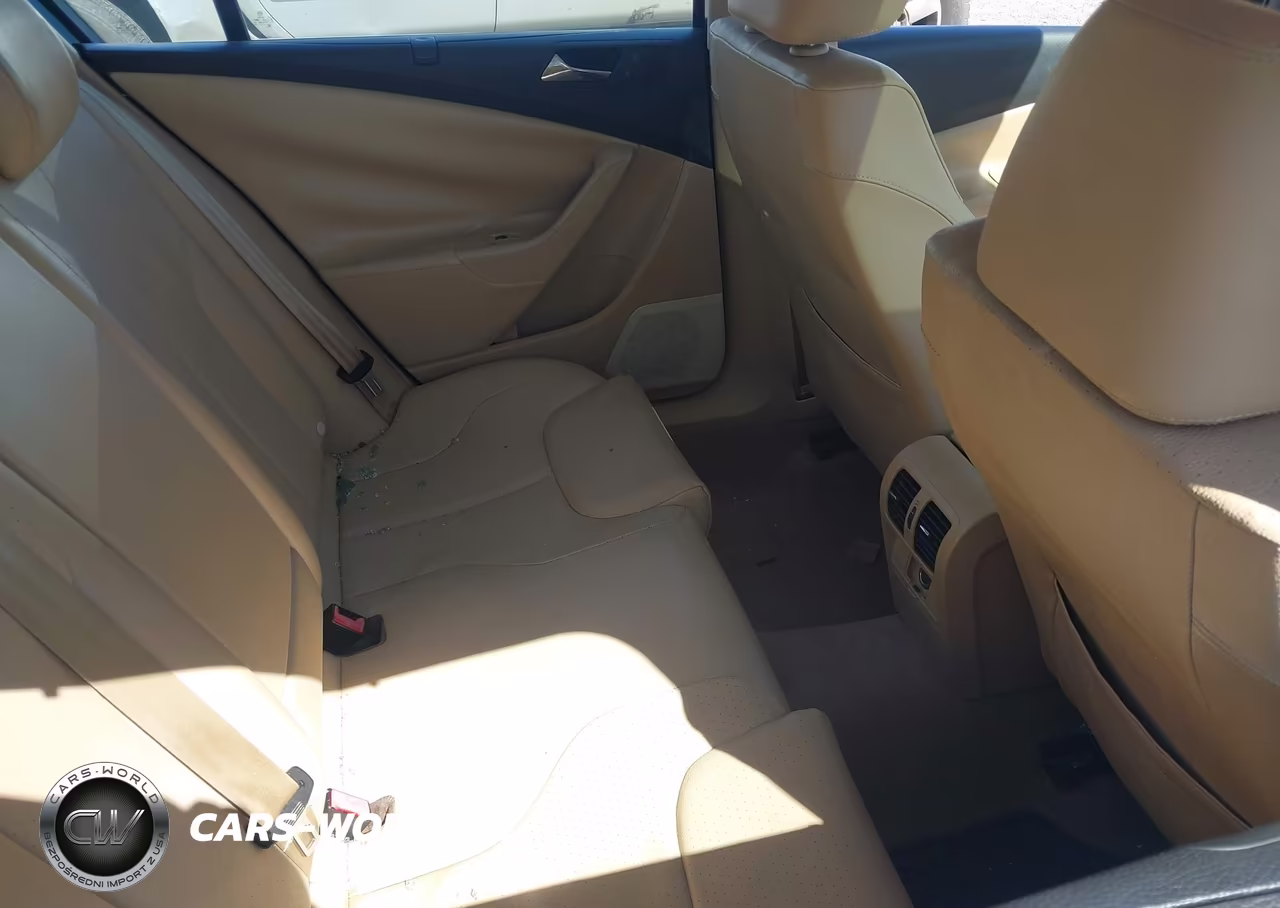 2008 Volkswagen Passat Komfort VIN:WVWAK73C68E061543 - 8