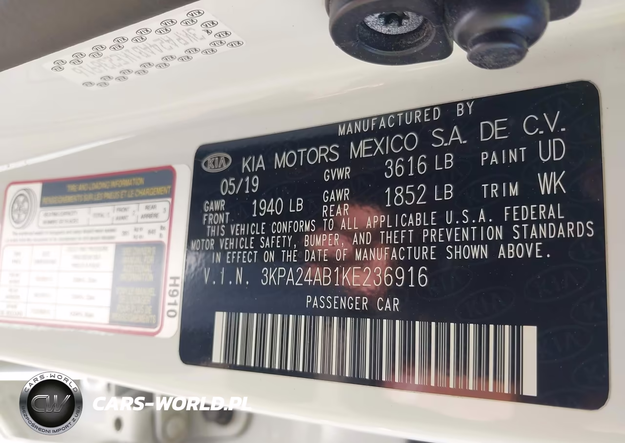 2019 Kia Rio S VIN:3KPA24AB1KE236916 - 9