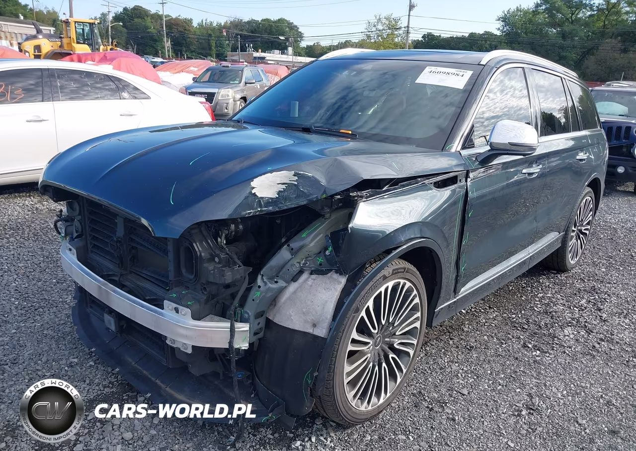 2021 Lincoln Aviator Black Label VIN:5LM5J9XC5MGL03126 - 6