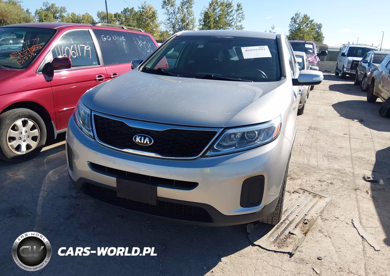 2015 Kia Sorento Lx VIN:5XYKT3A63FG563468 - 6