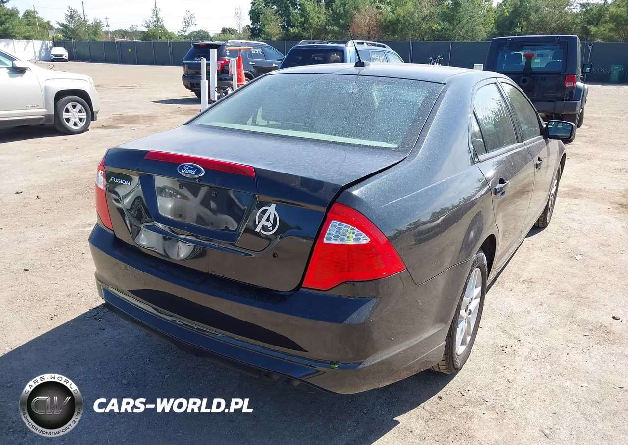 2011 Ford Fusion S VIN:3FAHP0GA5BR290421 - 6