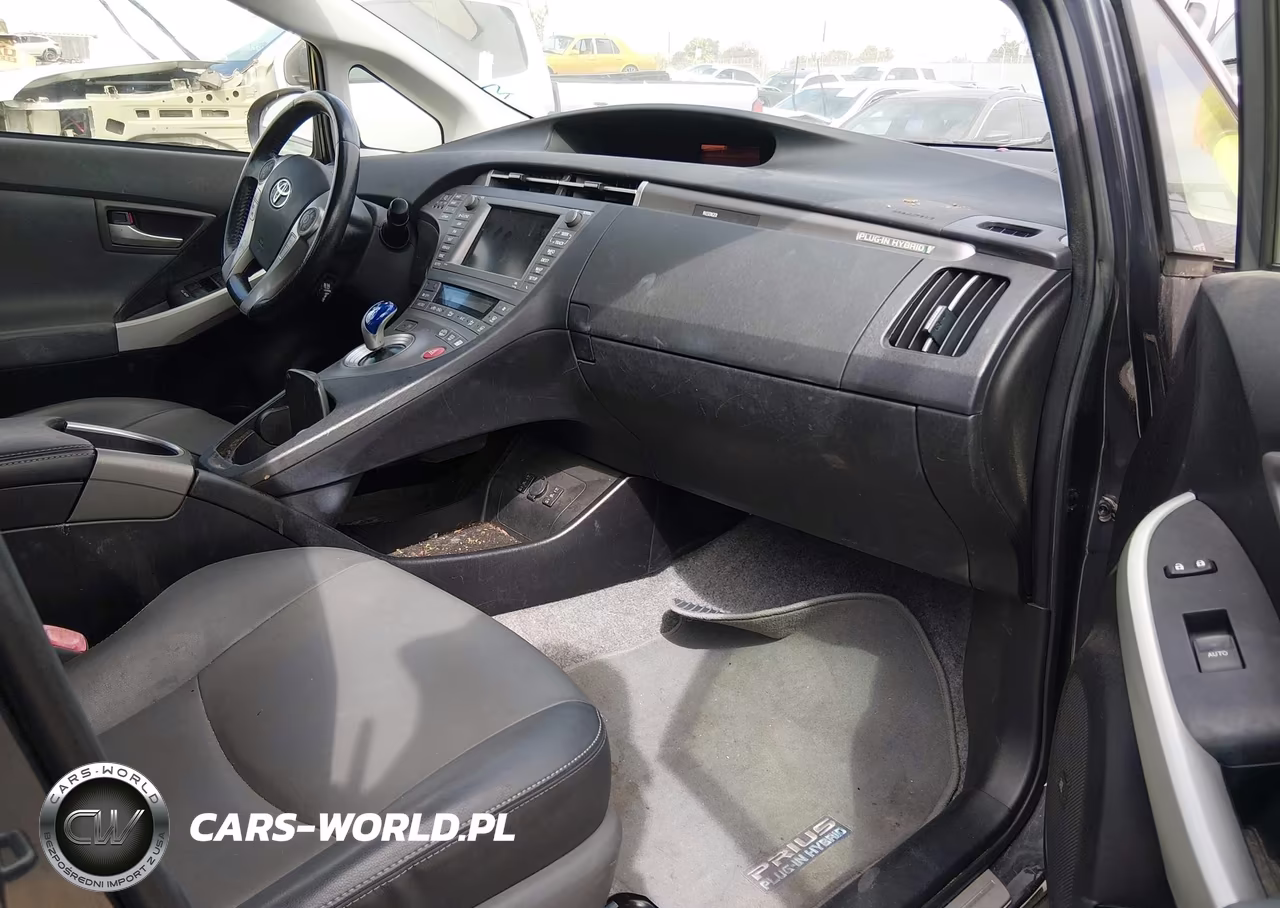 2012 Toyota Prius Plug-In Advanced VIN:JTDKN3DP9C3025095 - 5