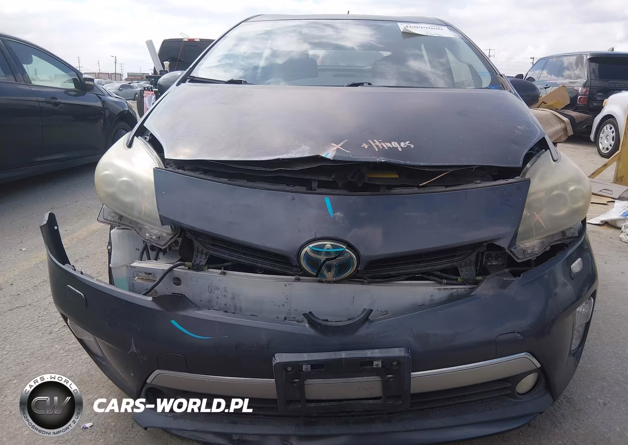 2012 Toyota Prius Plug-In Advanced VIN:JTDKN3DP9C3025095 - 6