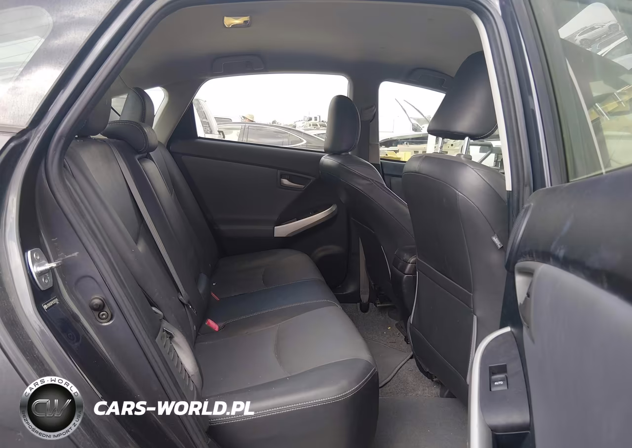 2012 Toyota Prius Plug-In Advanced VIN:JTDKN3DP9C3025095 - 8