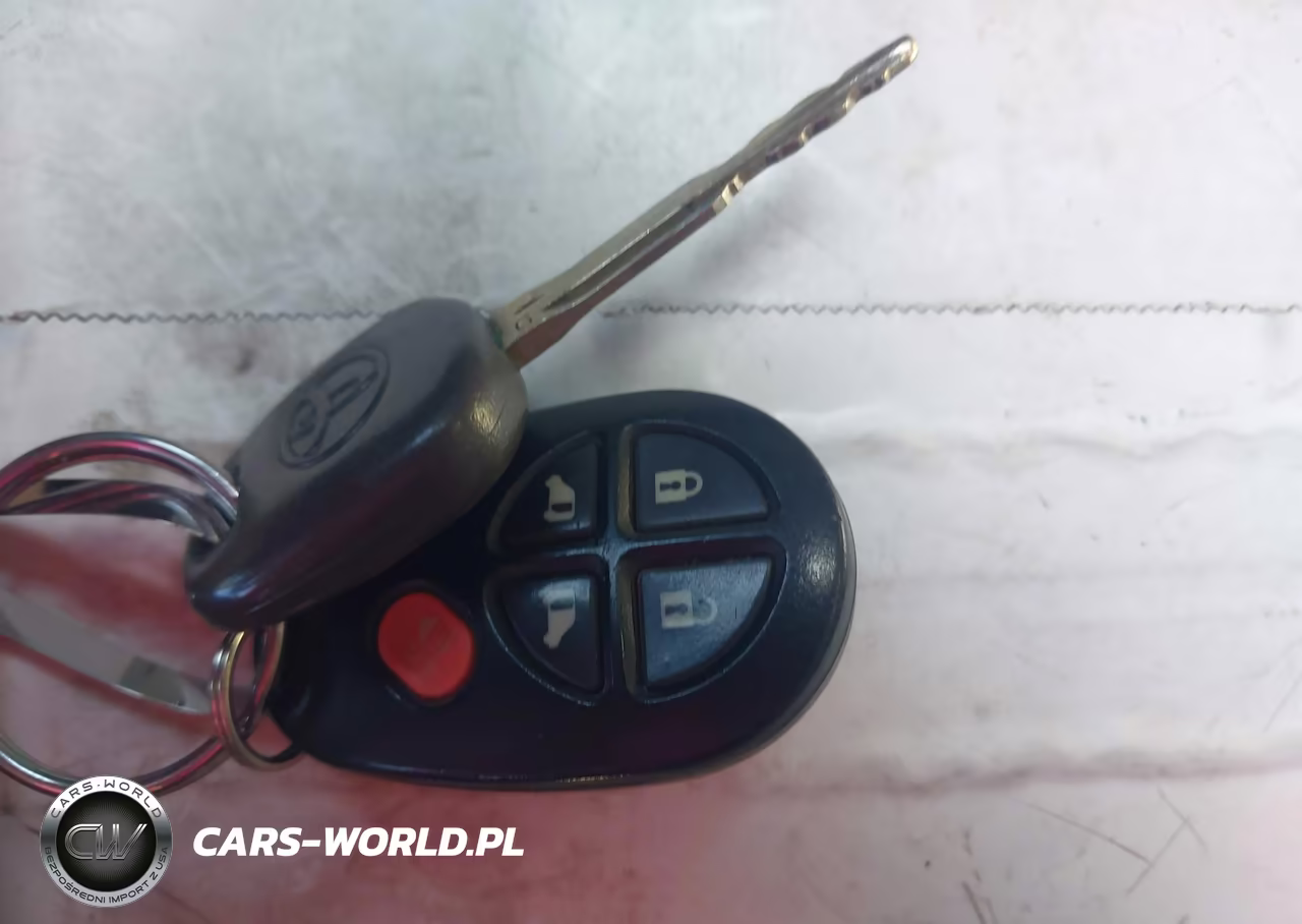 2011 Toyota Sienna Le VIN:5TDJK3DC3BS005858 - 11