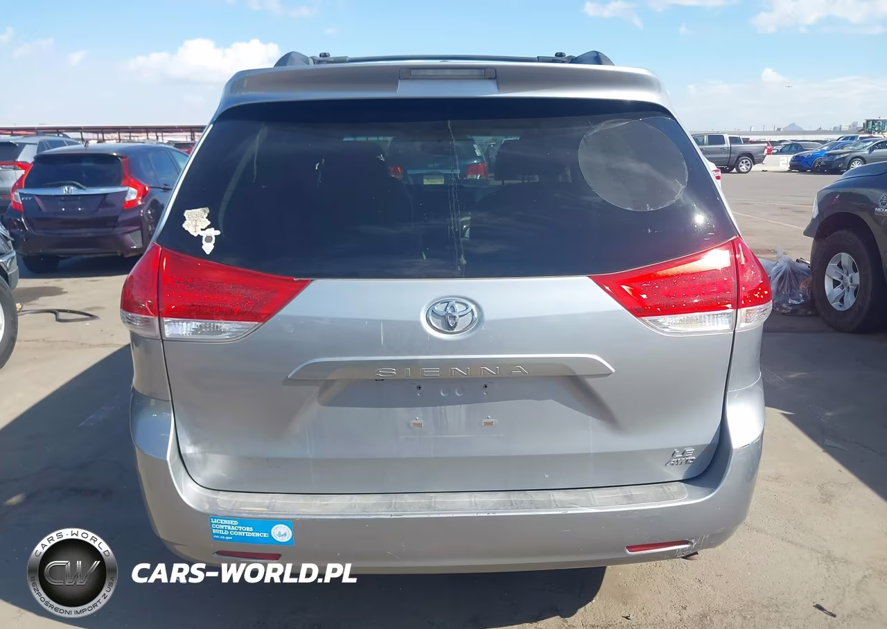 2011 Toyota Sienna Le VIN:5TDJK3DC3BS005858 - 16