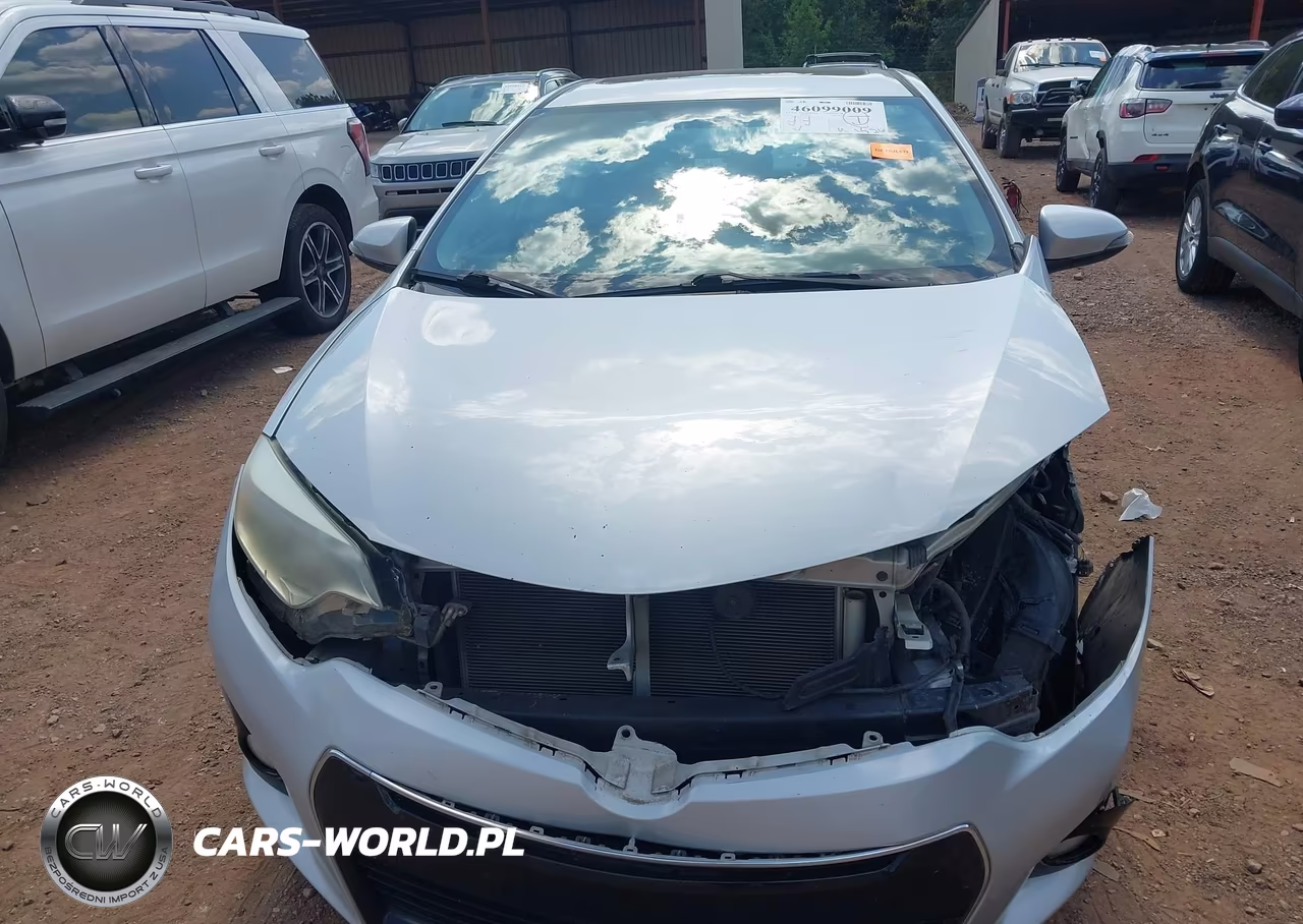 2015 Toyota Corolla S Plus VIN:2T1BURHE6FC356548 - 12