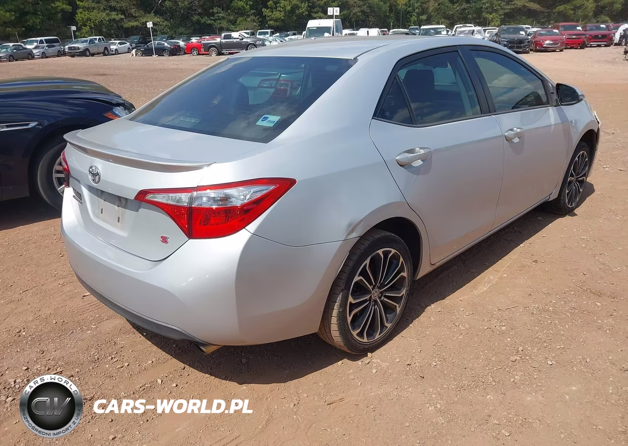 2015 Toyota Corolla S Plus VIN:2T1BURHE6FC356548 - 4