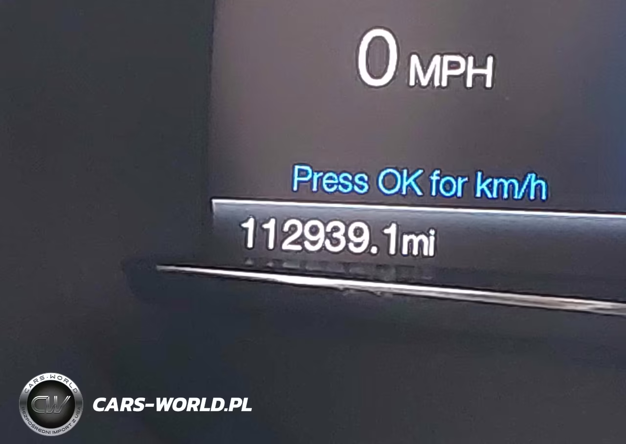 2016 Ford Explorer Sport VIN:1FM5K8GT6GGC46823 - 15