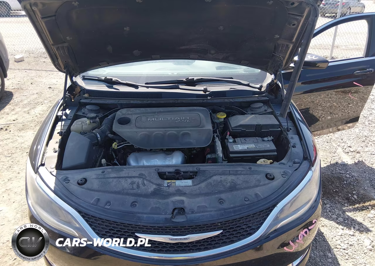 2015 Chrysler 200 Limited VIN:1C3CCCAB3FN649619 - 10