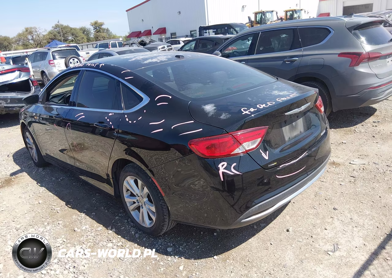 2015 Chrysler 200 Limited VIN:1C3CCCAB3FN649619 - 3
