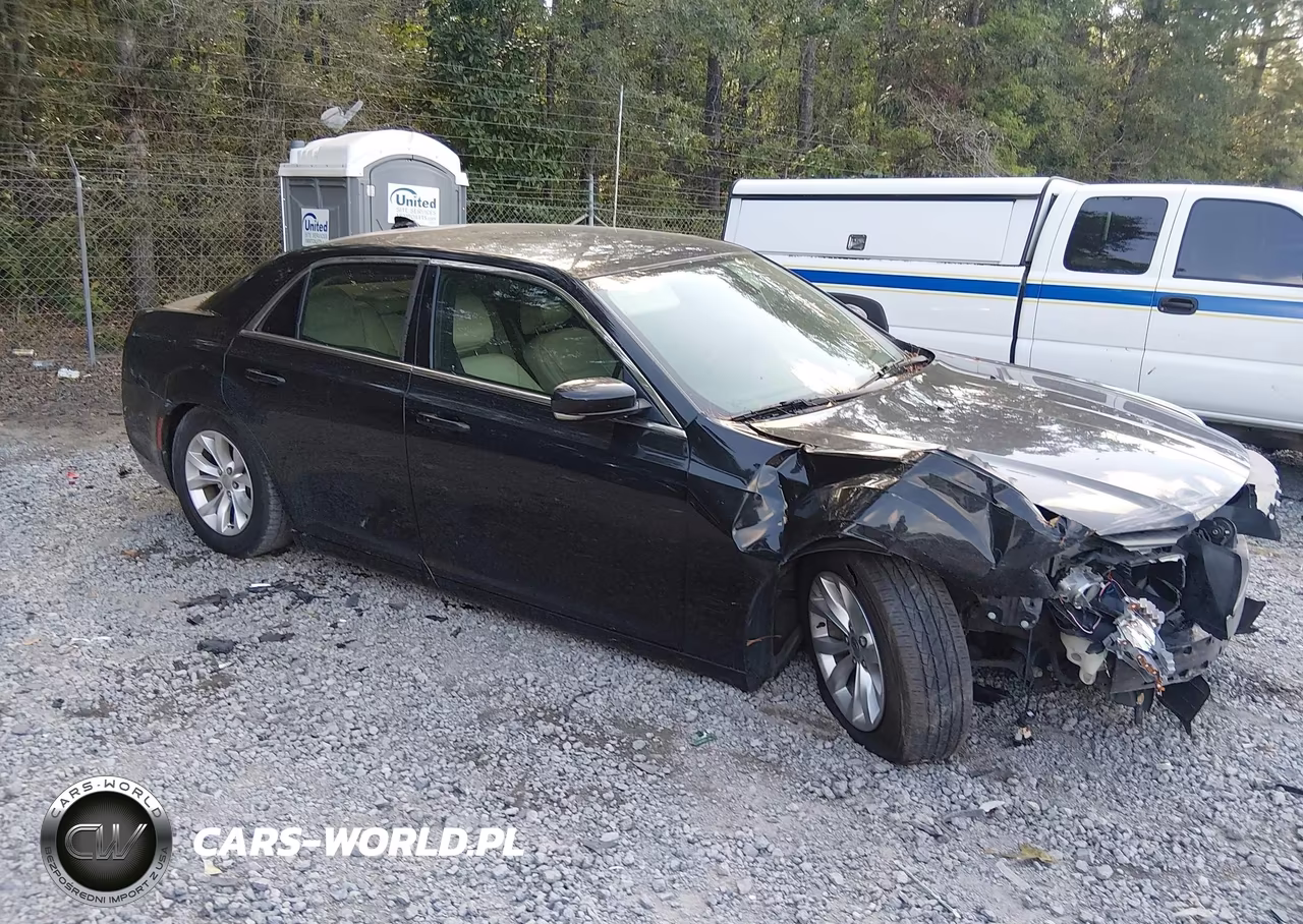 2015 Chrysler 300 Limited