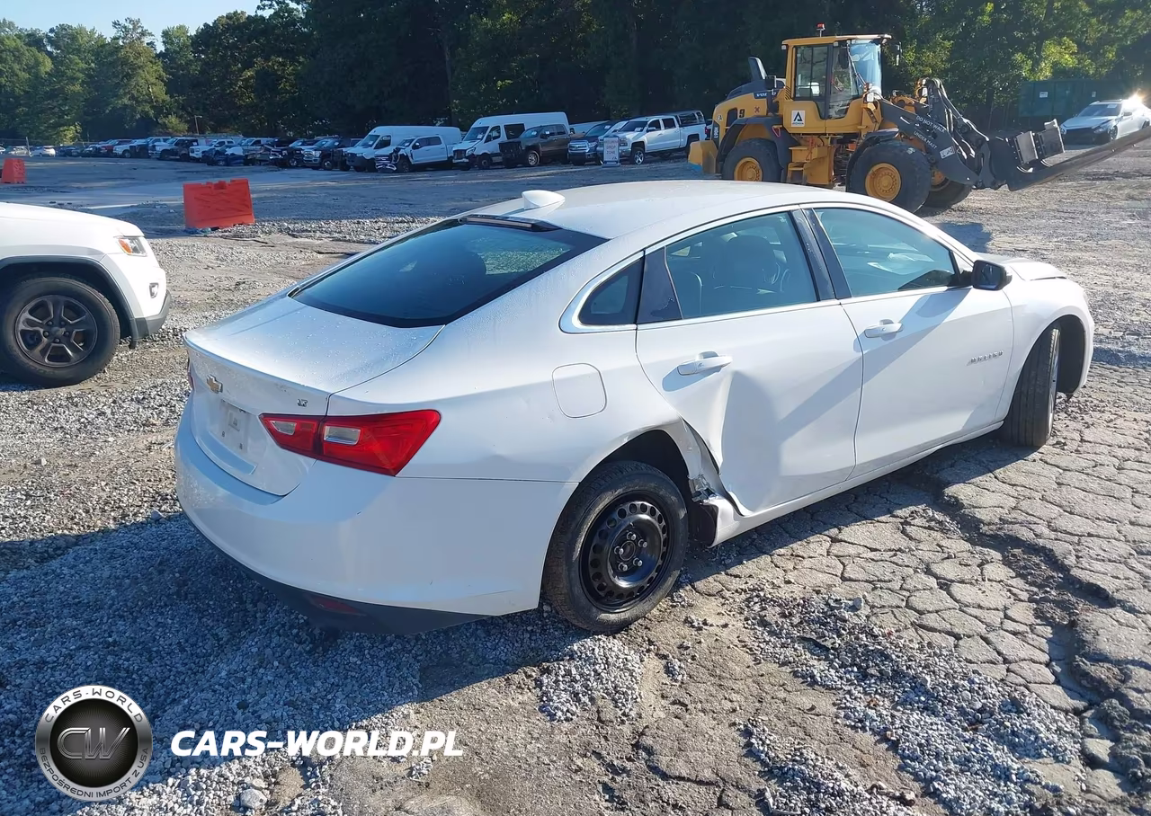 2016 Chevrolet Malibu 1Lt VIN:1G1ZE5ST0GF239755 - 4