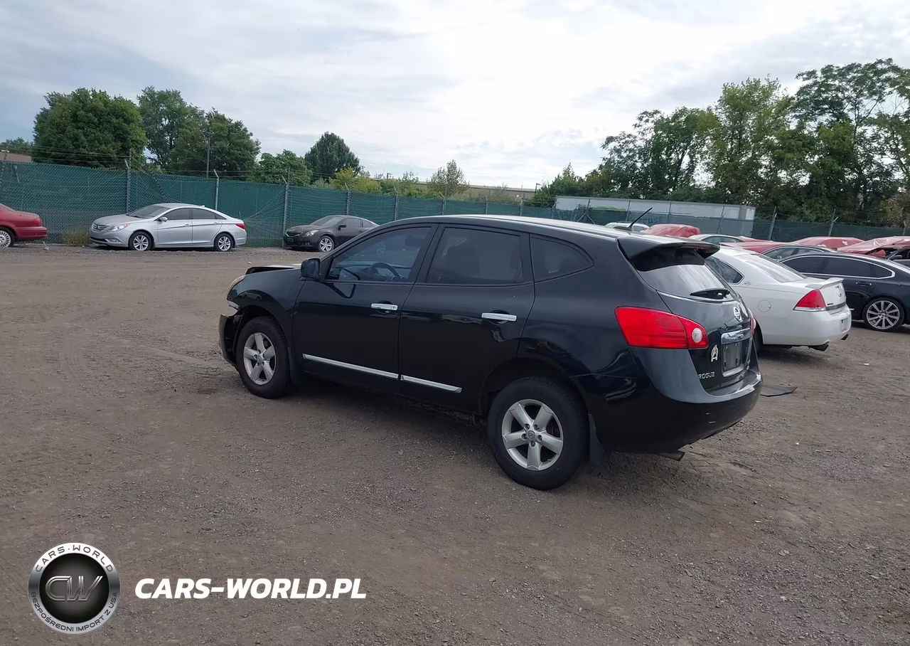 2013 Nissan Rogue S VIN:JN8AS5MV1DW617898 - 3