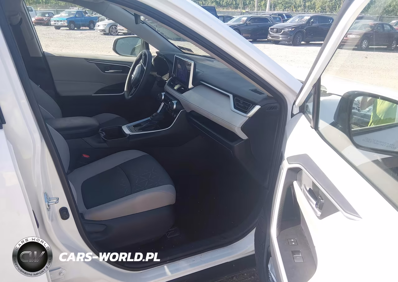 2025 Toyota Rav4 Xle VIN:2T3P1RFV5SC516552 - 5