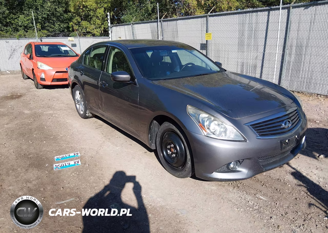 2012 Infiniti G37X