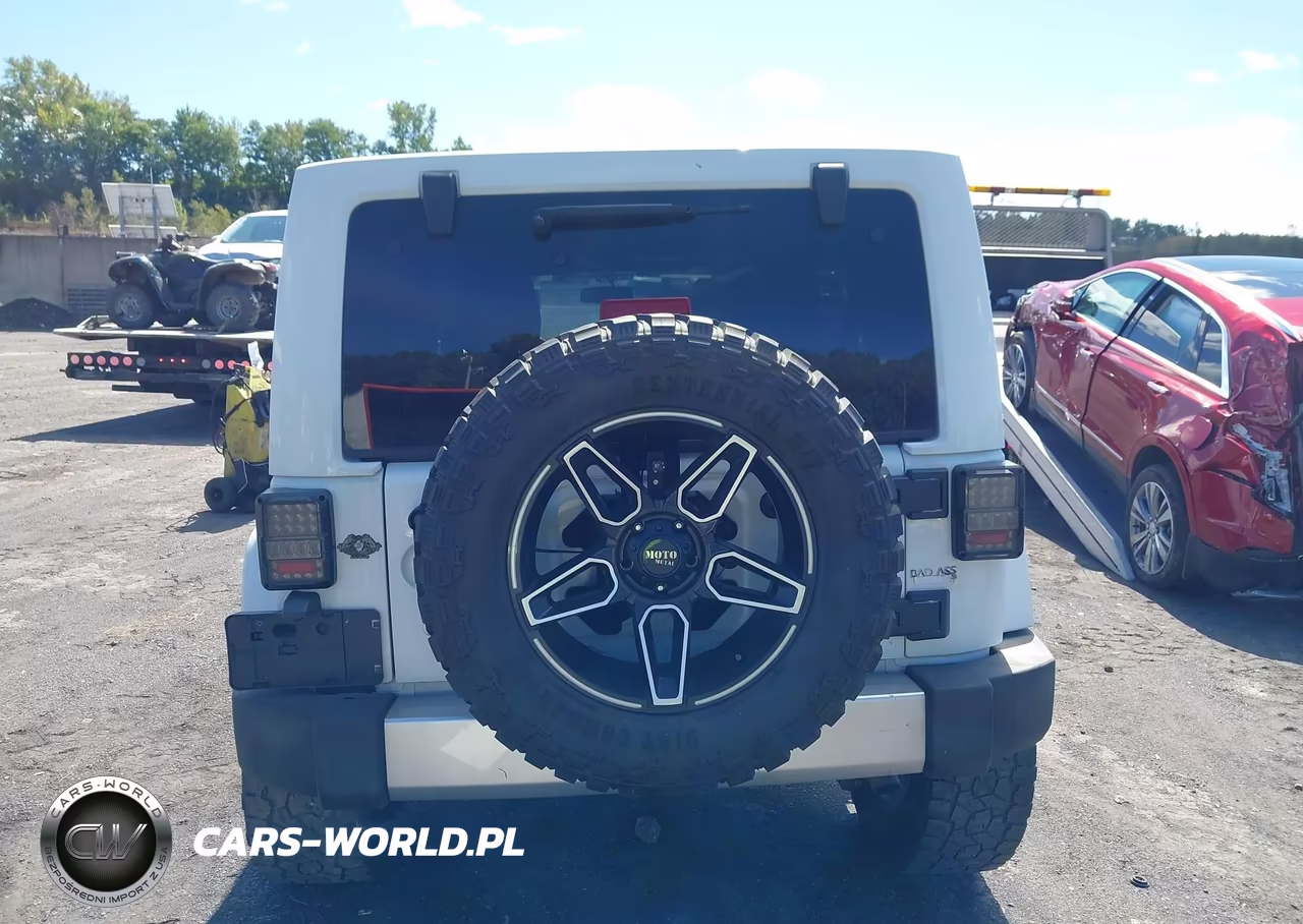 2018 Jeep Wrangler Jk Unlimited Sahara VIN:1C4BJWEG1JL902414 - 16