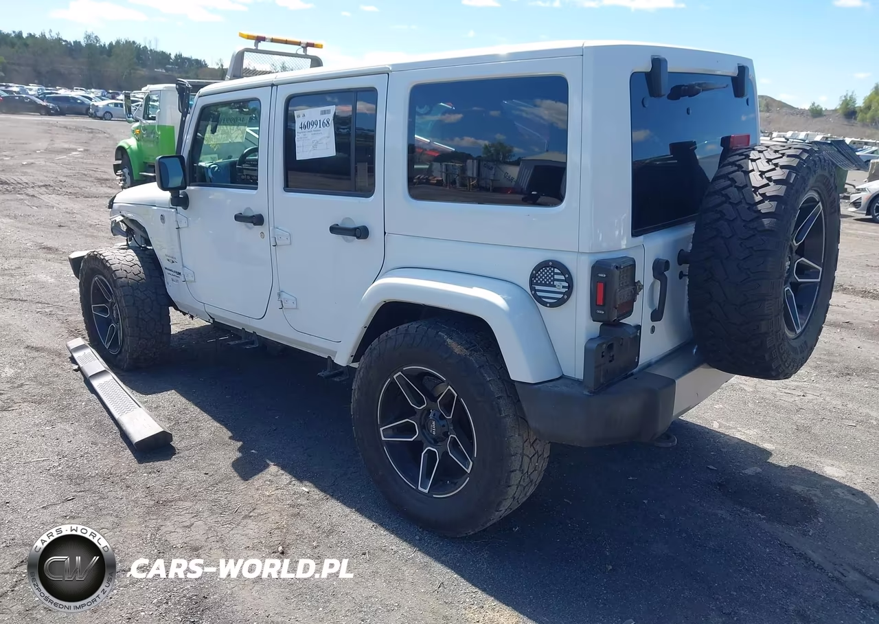 2018 Jeep Wrangler Jk Unlimited Sahara VIN:1C4BJWEG1JL902414 - 3