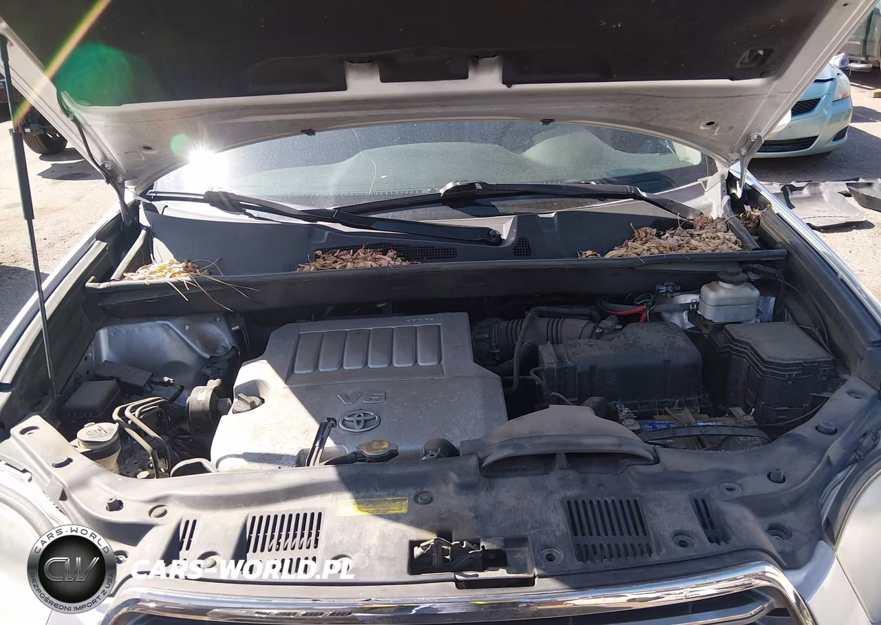 2010 Toyota Highlander Sport V6 VIN:5TDEK3EH0AS007187 - 10