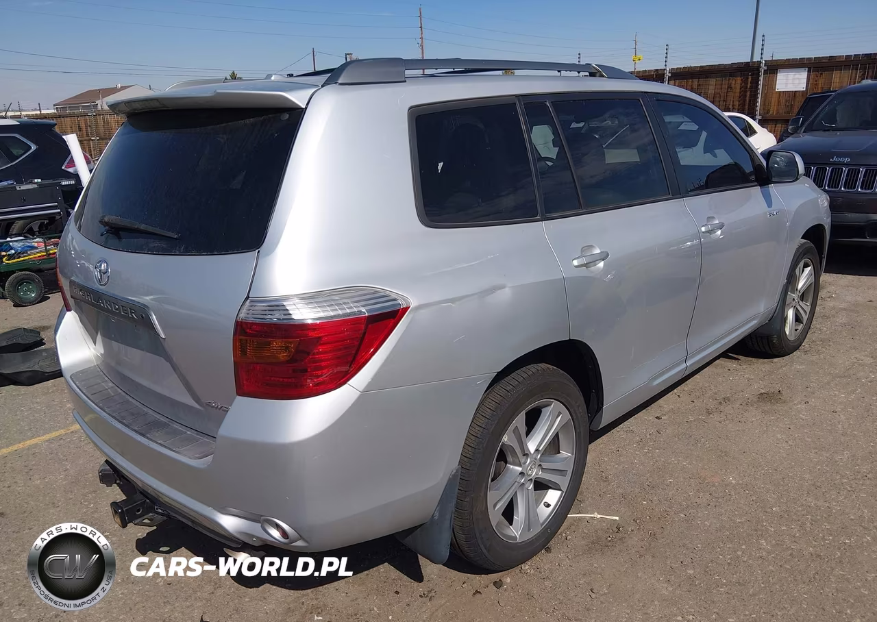 2010 Toyota Highlander Sport V6 VIN:5TDEK3EH0AS007187 - 4