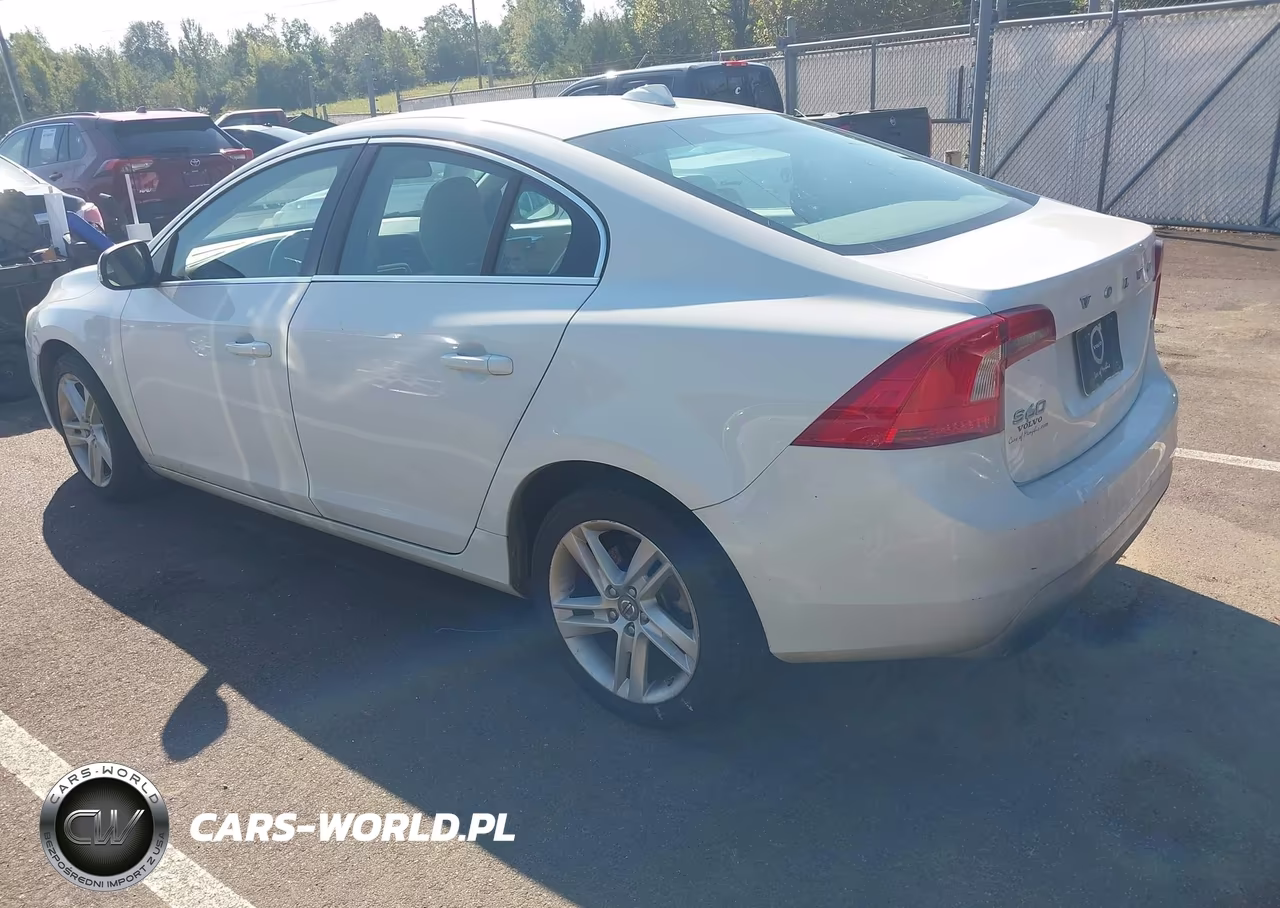 2014 Volvo S60 VIN:YV1612FS2E2276682 - 3
