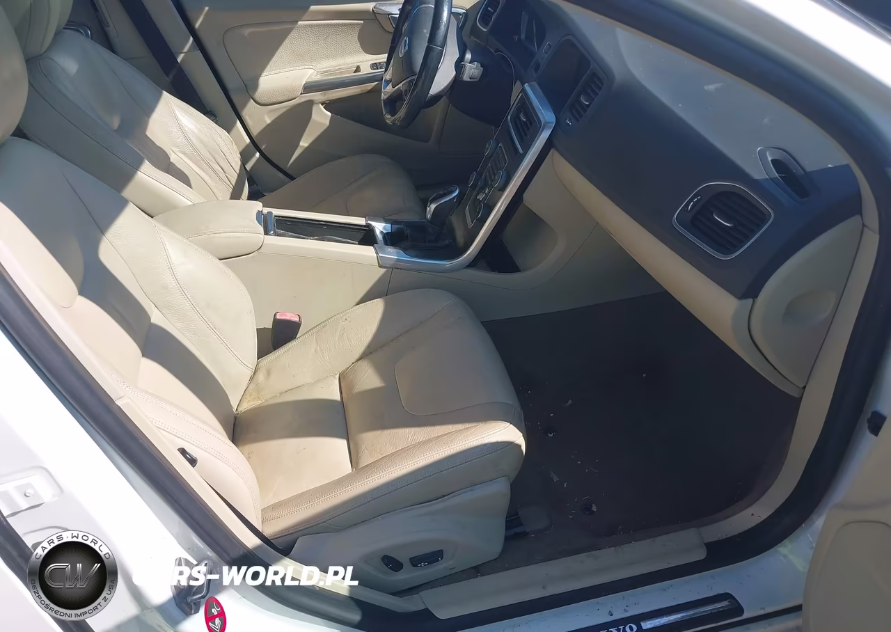 2014 Volvo S60 VIN:YV1612FS2E2276682 - 5