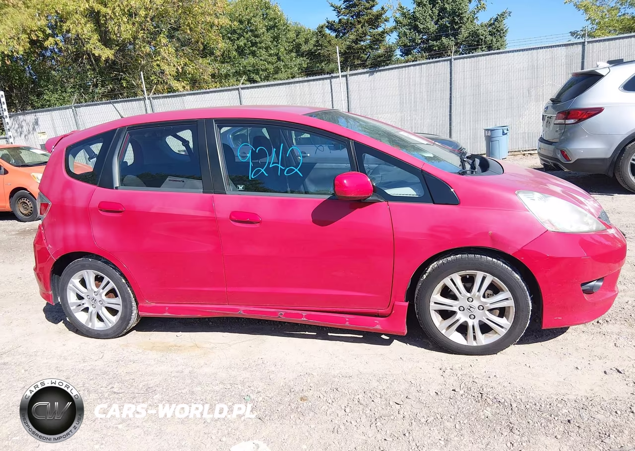 2009 Honda Fit Sport VIN:JHMGE88479S069161 - 13