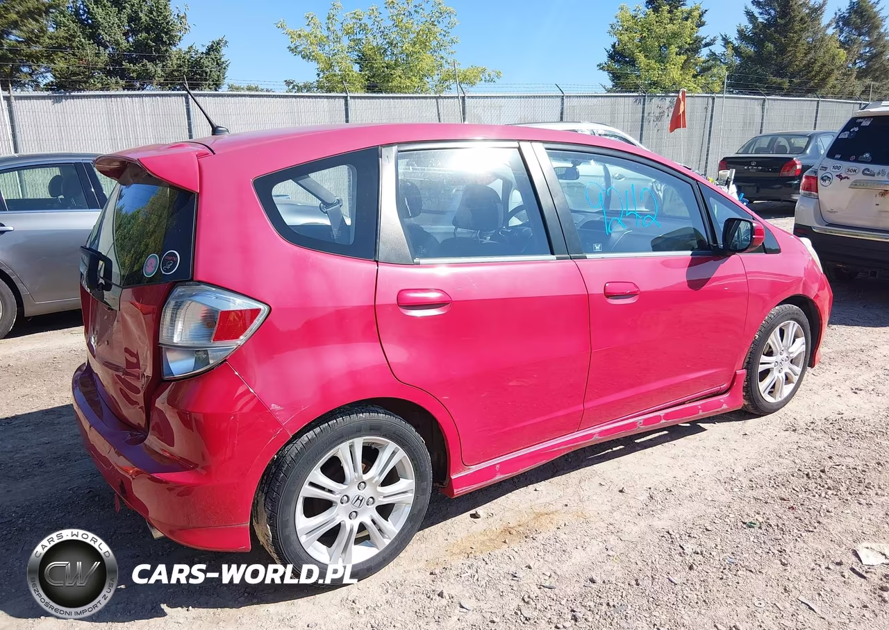 2009 Honda Fit Sport VIN:JHMGE88479S069161 - 4