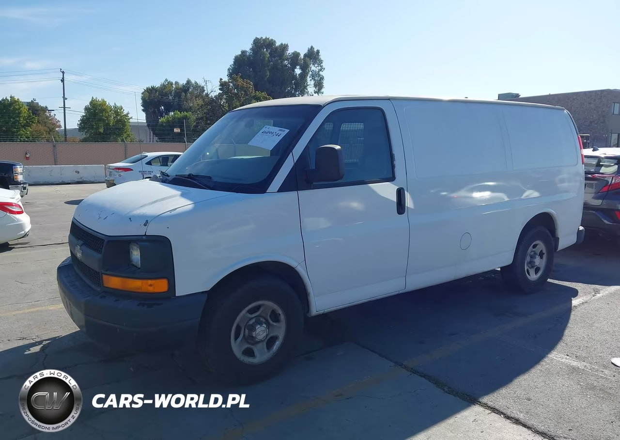 2008 Chevrolet Express Work Van VIN:1GCFG15X781227032 - 2