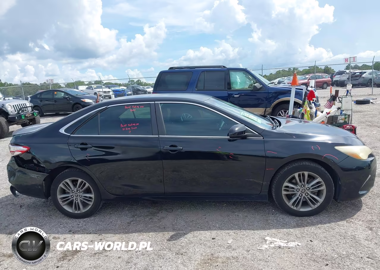 2015 Toyota Camry Se VIN:4T1BF1FK2FU110616 - 13