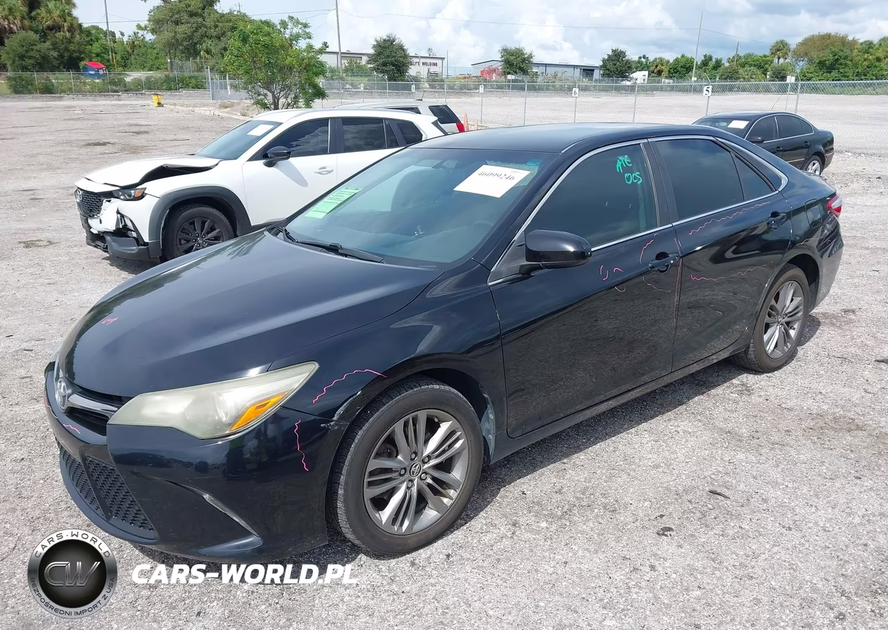 2015 Toyota Camry Se VIN:4T1BF1FK2FU110616 - 2