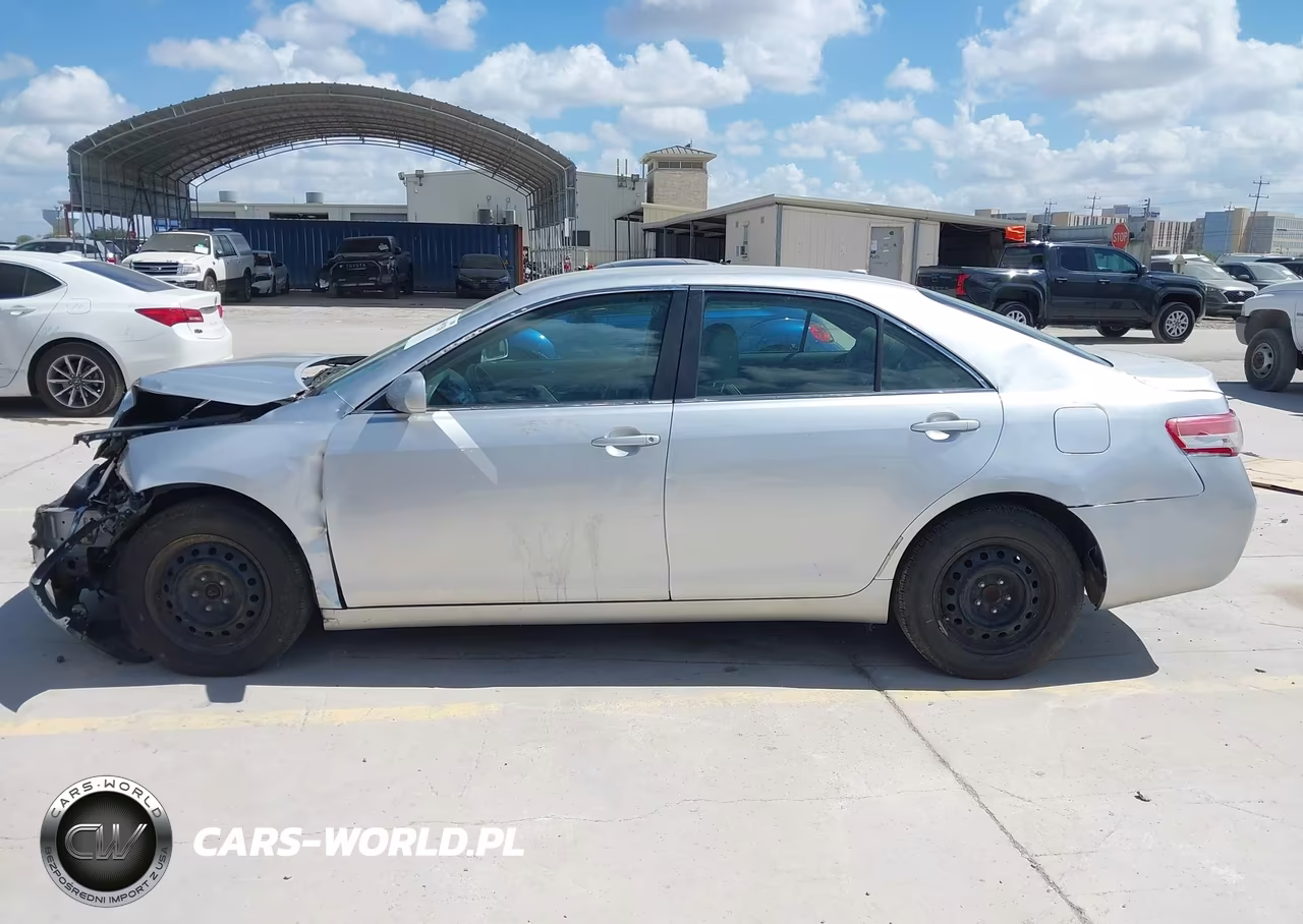 2010 Toyota Camry Le VIN:4T1BF3EK5AU065838 - 15