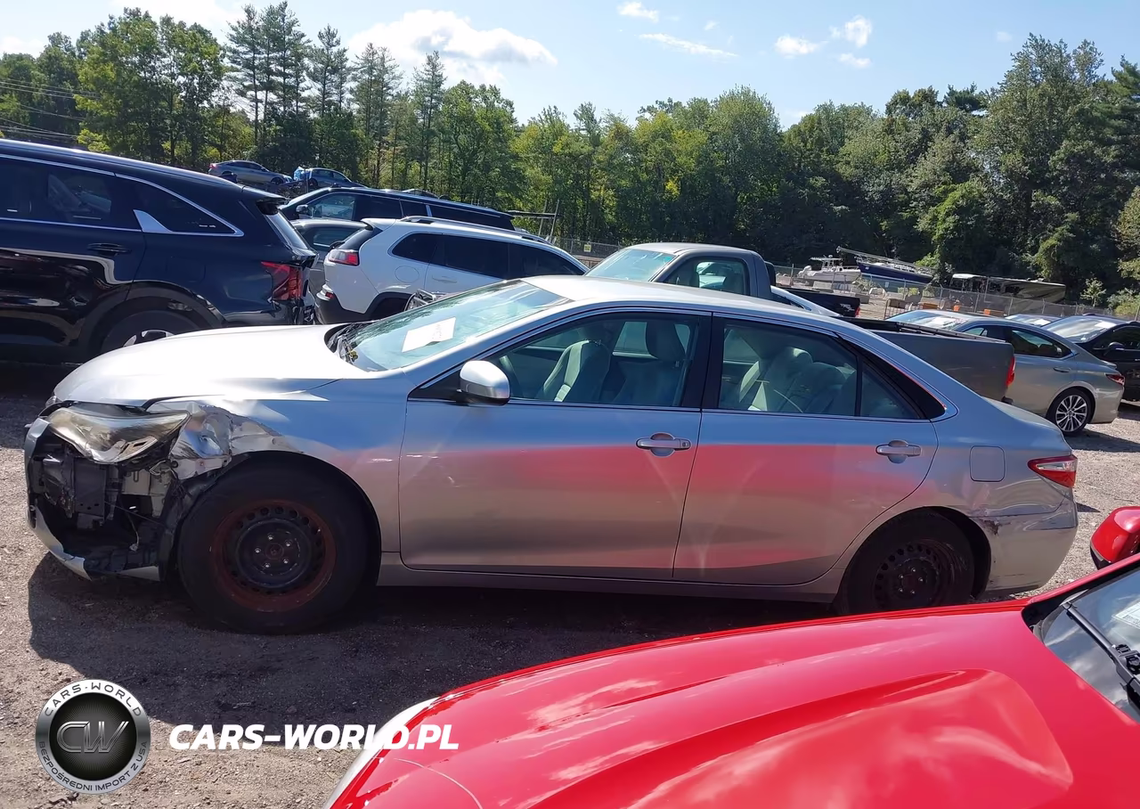 2016 Toyota Camry Le VIN:4T4BF1FK6GR571535 - 14