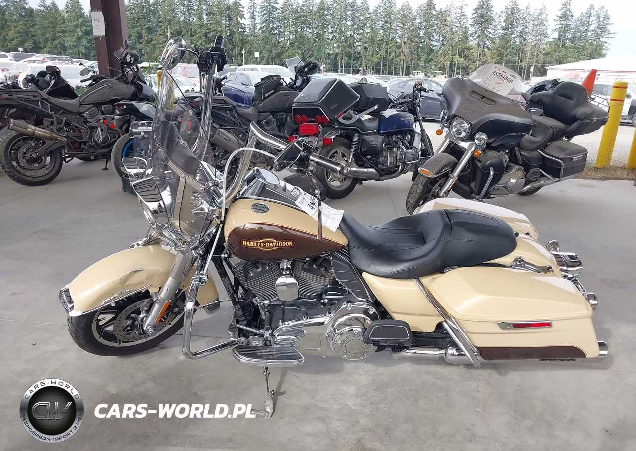 2014 Harley-Davidson Flhr Road King VIN:1HD1FBM18EB622101 - 13