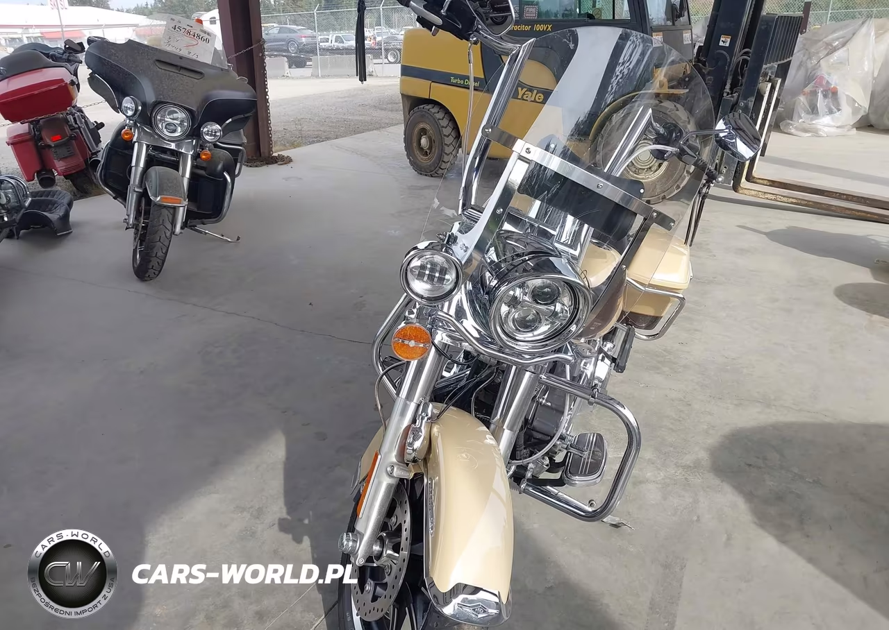 2014 Harley-Davidson Flhr Road King VIN:1HD1FBM18EB622101 - 5