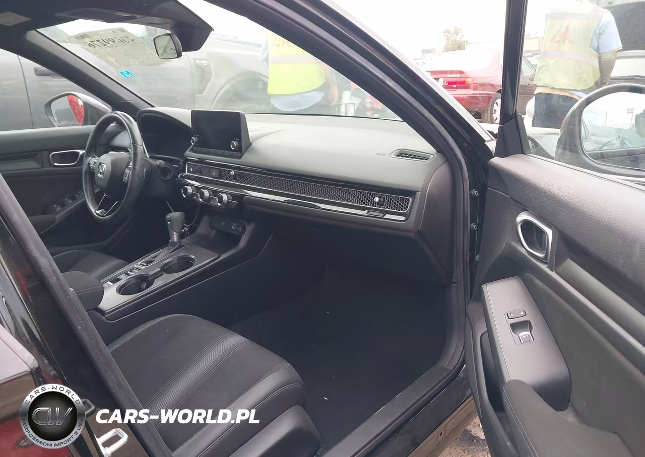 2024 Honda Civic Sport VIN:2HGFE2F53RH583426 - 5