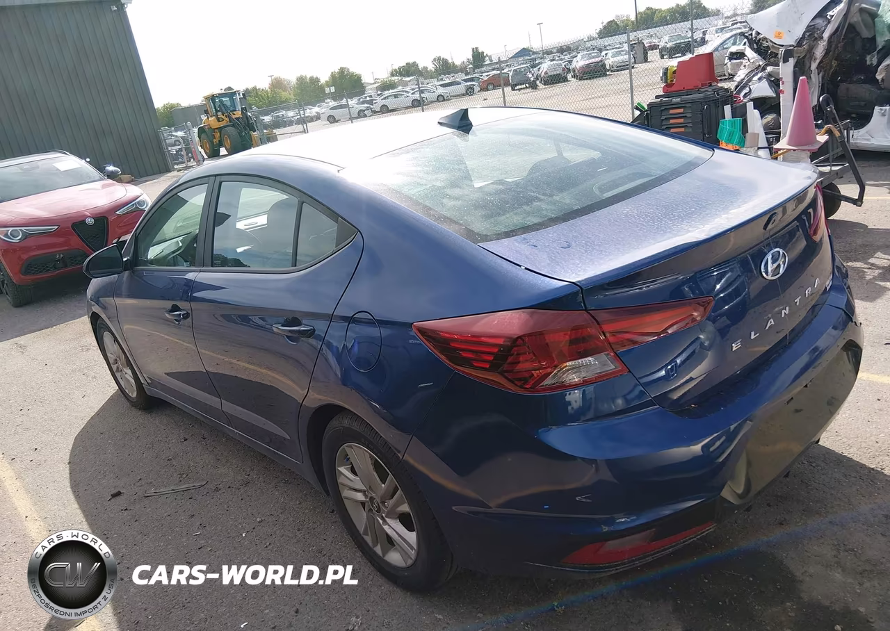 2020 Hyundai Elantra Sel VIN:5NPD84LF8LH560759 - 3