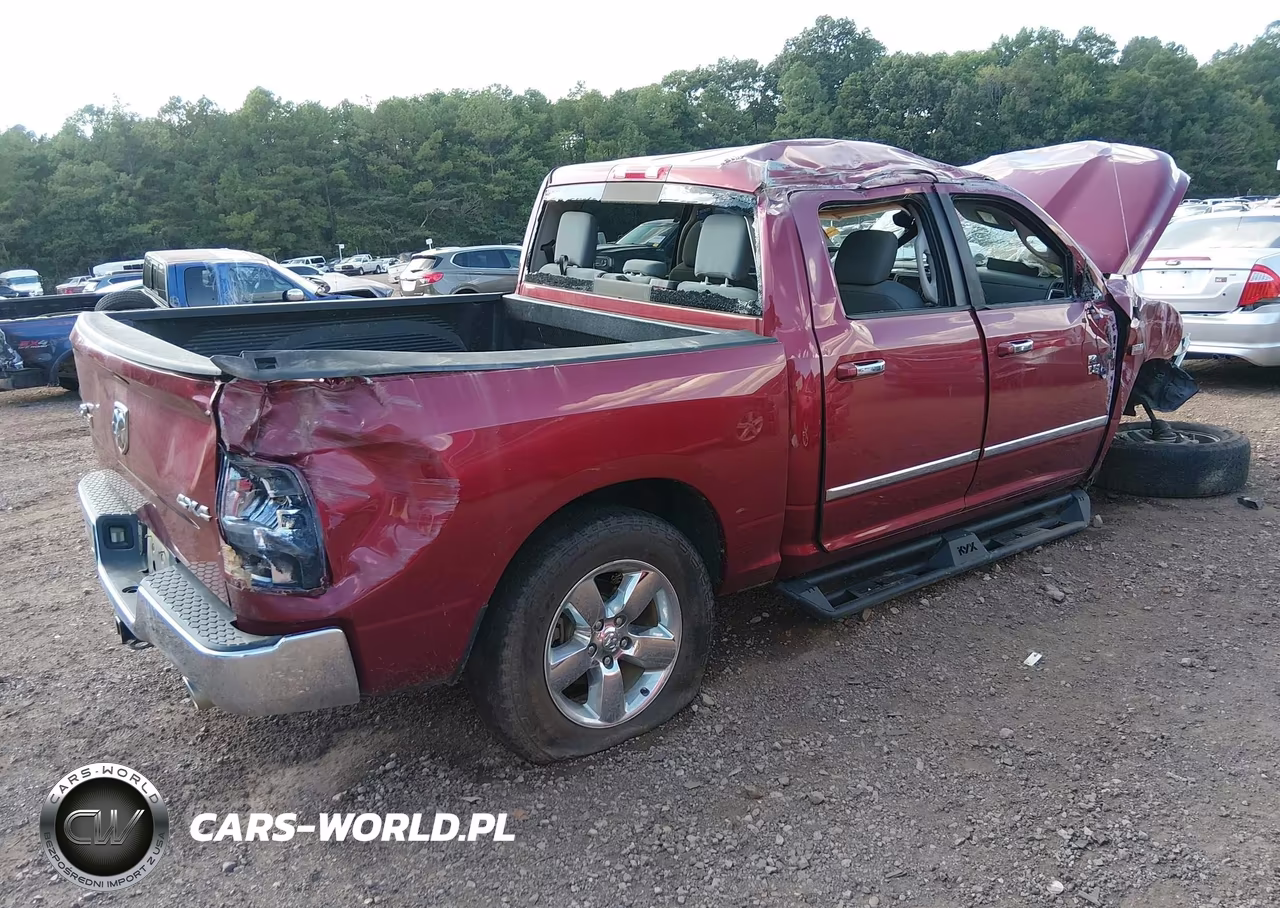 2015 Ram 1500 Big Horn VIN:3C6RR7LT7FG540999 - 4