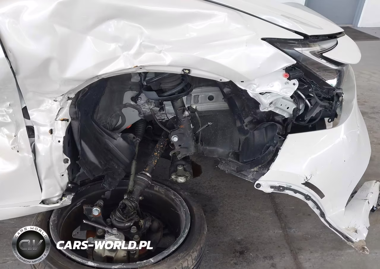 2024 Toyota Prius Xle VIN:JTDACAAU2R3048582 - 16