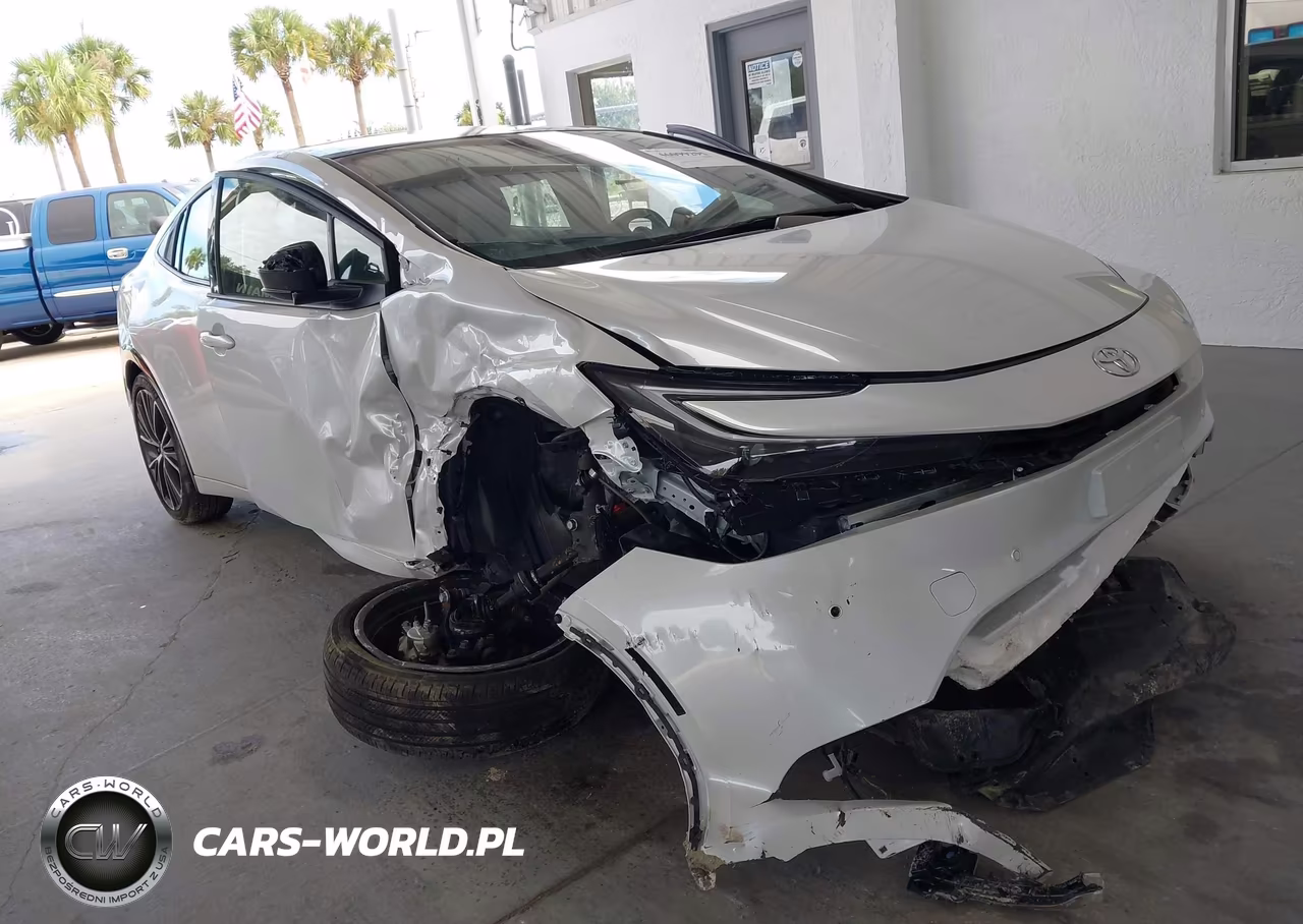 2024 Toyota Prius Xle VIN:JTDACAAU2R3048582 - 6