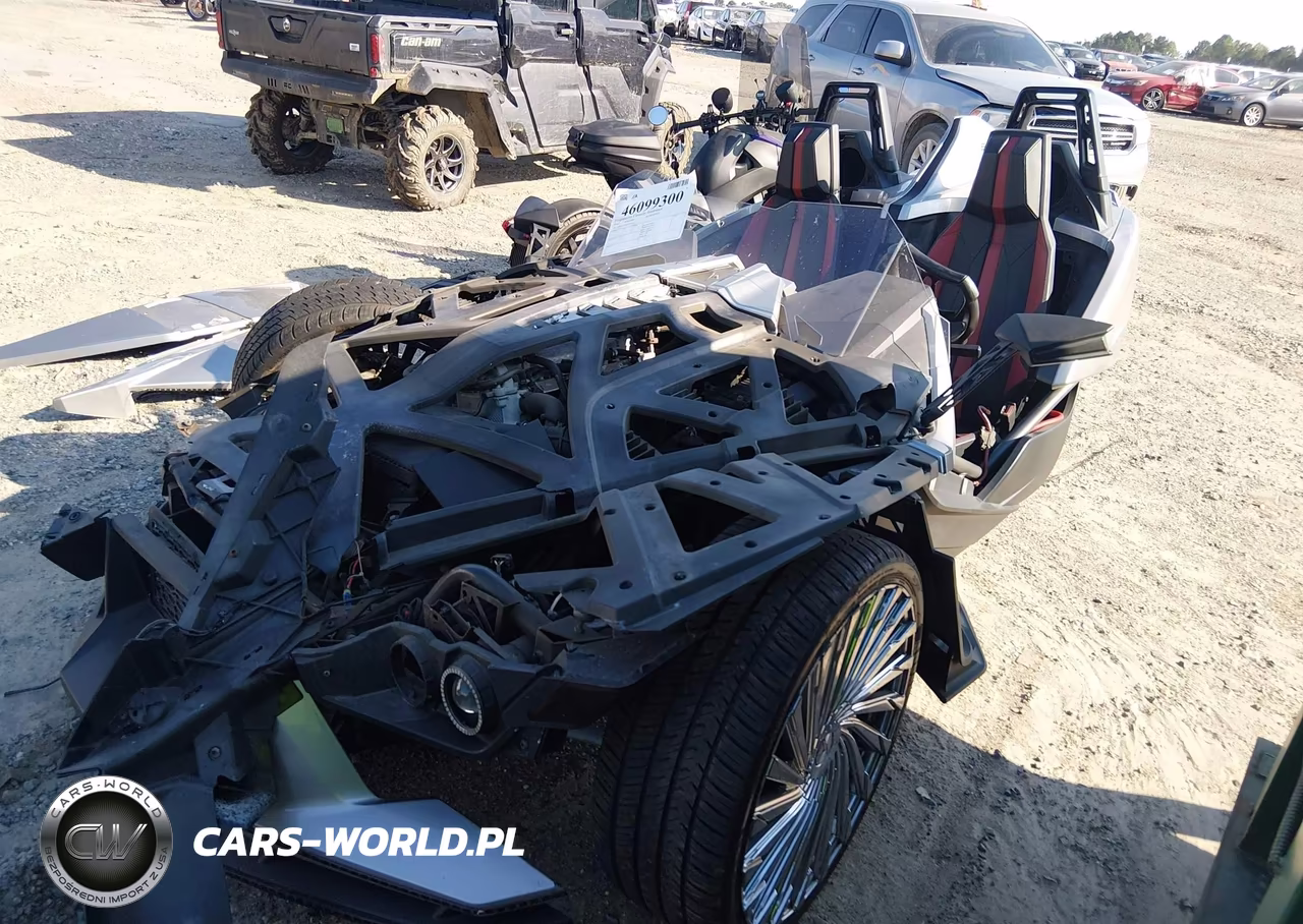 2016 Polaris Slingshot Sl VIN:57XAAPFA9G7115392 - 2