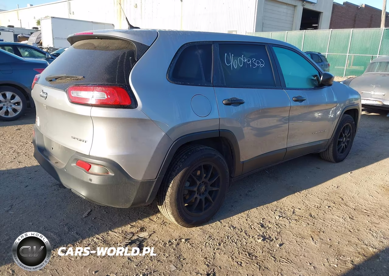 2016 Jeep Cherokee Sport VIN:1C4PJLAB2GW229090 - 4
