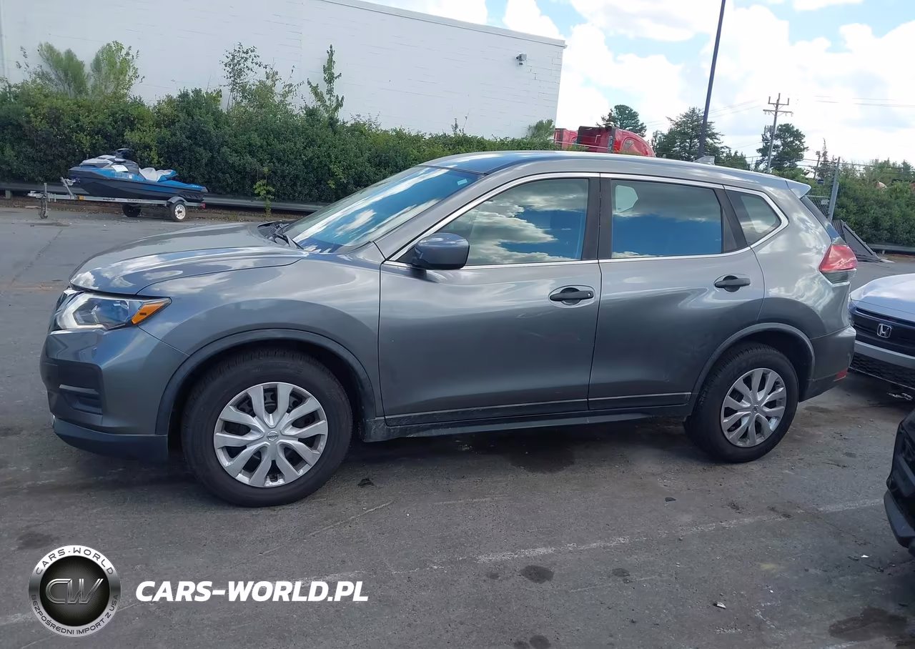 2017 Nissan Rogue S VIN:KNMAT2MV4HP582457 - 14